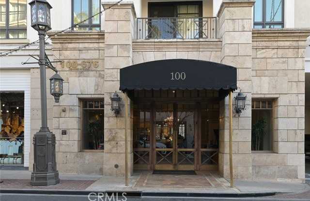 607 Caruso Avenue Gallery 1