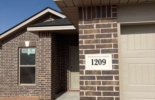 1209 Cottonwood Avenue photos photos