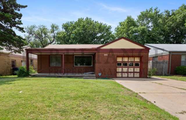 1719 South Woodlawn Street photos photos