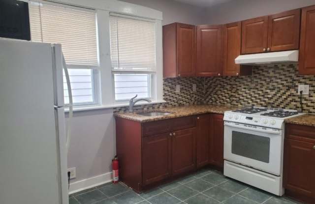 303 Delaware Ave - 303 Delaware Avenue, Paterson, NJ 07503