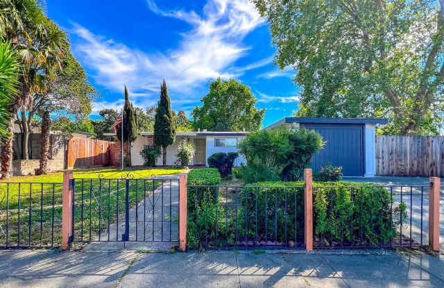 Renovated American Canyon Home Near Schools and Shopping Centers photos photos