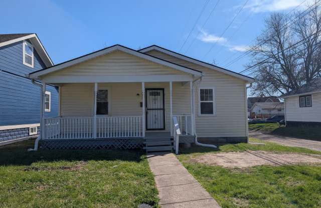 451 W 26th Street photos photos