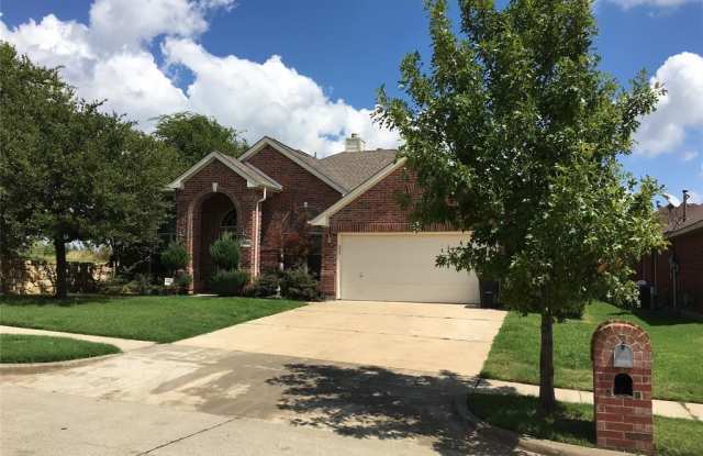 2704 Hearthside Lane - 2704 Hearthside Lane, Mansfield, TX 76063