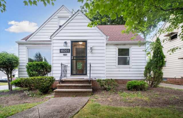 18201 Maple Heights Boulevard photos photos