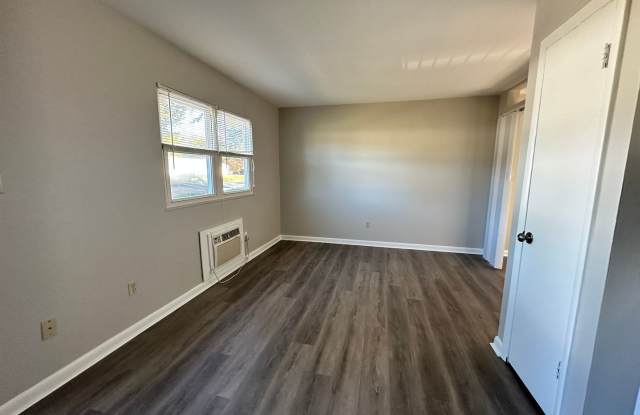 7590 Bellehaven Drive ( Unit 16) Gallery 2