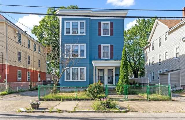 266 Sayles Avenue unit: 2 photos photos