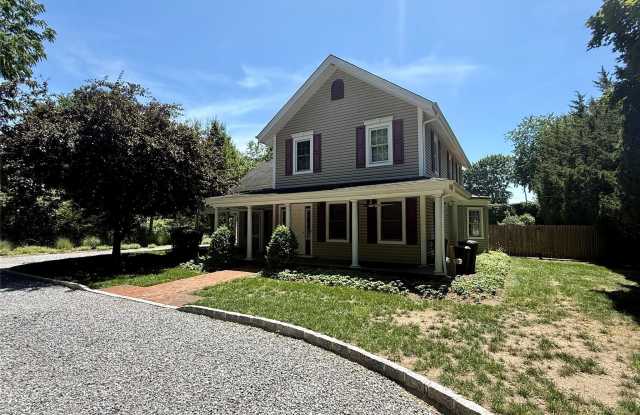 496 N Country Road Gallery 2