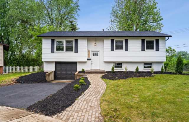 6950 Longmeadow Lane photos photos