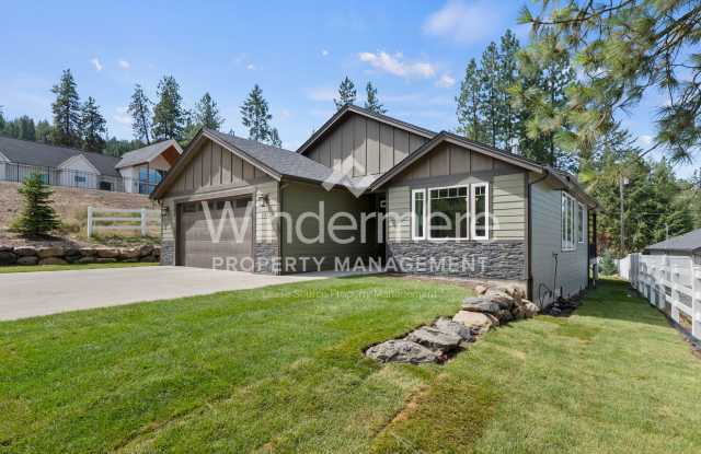 * Coming Soon 08/15/2025*Furnished Executive Home In North Spokane photos photos