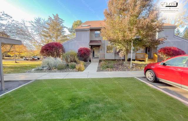 2462 Burcham Dr photos photos