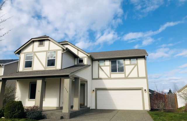 Lovely DuPont home, 3 beds, 2.5 baths photos photos