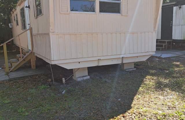 5355 New Kings Road - 5355 New Kings Road, Jacksonville, FL 32209