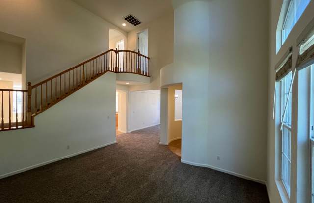 Beautiful Home in Cameron Park with Pool and Greenbelt Views! Gallery 3