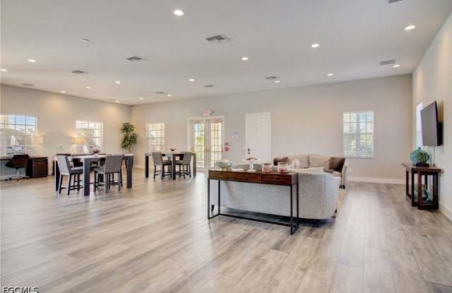 4471 Dalmahoy Court Gallery 2