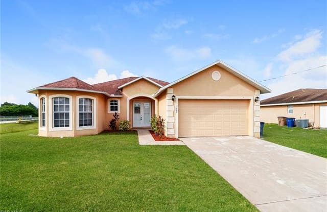 3408 7th ST W - 3408 7th Street West, Lehigh Acres, FL 33971