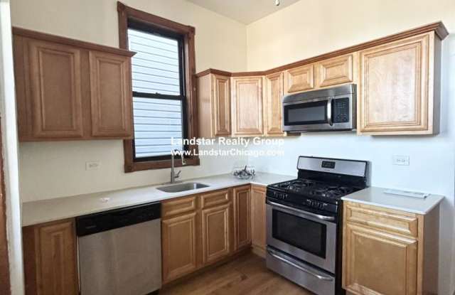 2827 North Milwaukee photos photos