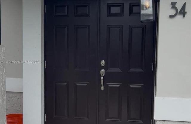 9630 SW 152nd Ave - 9630 Southwest 152nd Avenue, The Hammocks, FL 33196