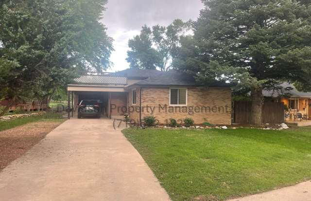 Beautiful Updated 4 Bedroom Near Garden of the Gods photos photos