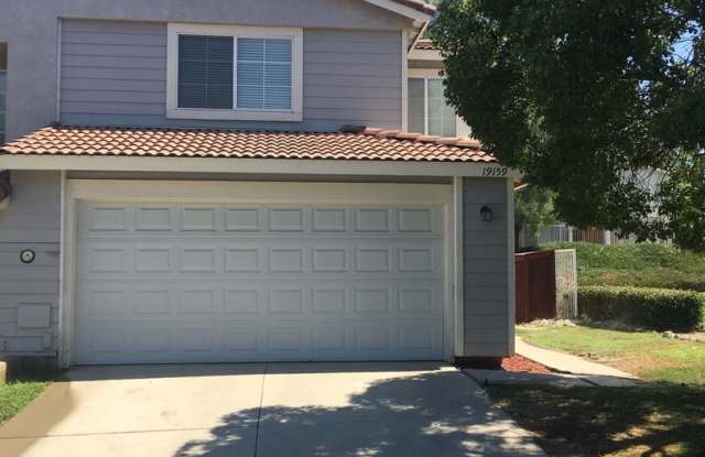 Desirable 3 bedroom / 2.5 Bathroom Mission Grove, Riverside Home Gallery 1