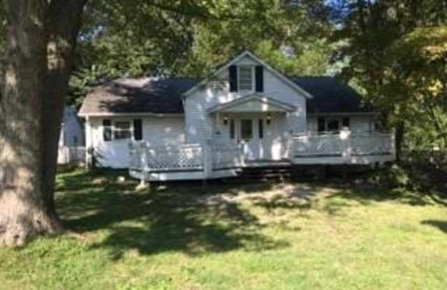 146 SHORE DRIVE photos photos