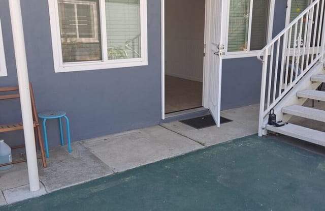 2673 Magnolia Avenue - 2673 Magnolia Avenue, San Diego, CA 92109