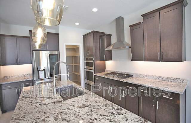 8920 W Marshall Ave photos photos