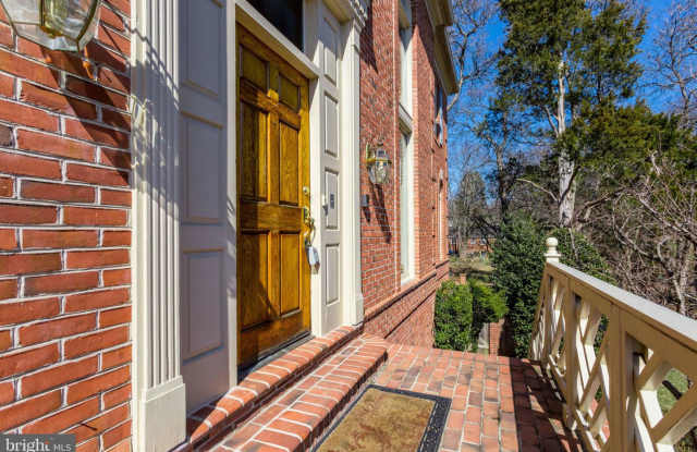 6650 HAMPTON PARK CT Gallery 3