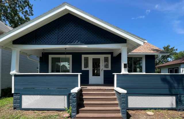 Remodeled 3BR Home in Clairmont Heights! photos photos