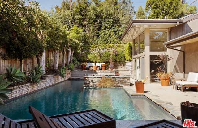 187 N Canyon View Dr Gallery 2