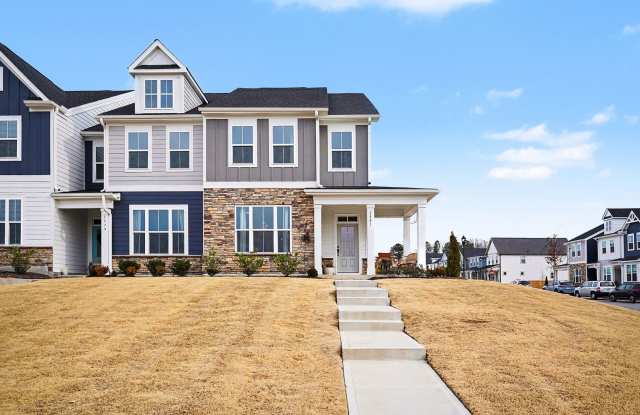 3BR Like-New End-Unit Townhome – Wendell Falls photos photos