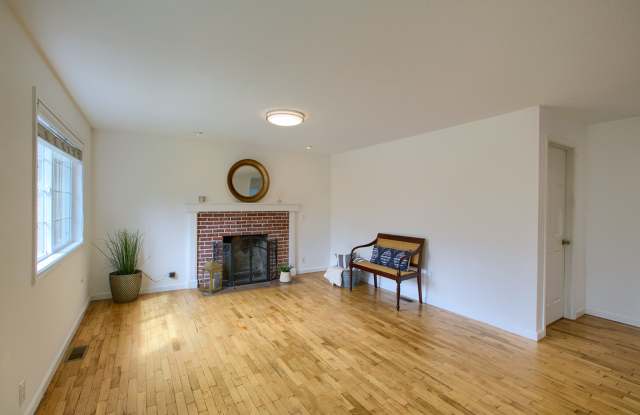 8116 50th Avenue South Gallery 2