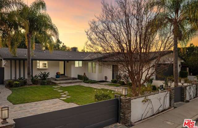 3761 Sheridge Dr photos photos