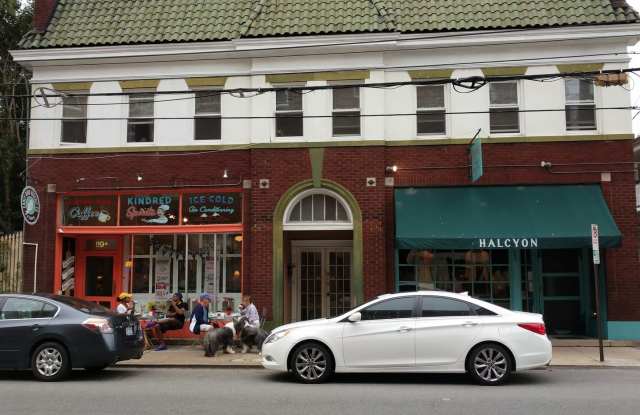 117 N. Robinson St. photos photos