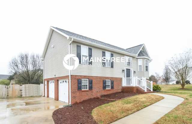 841 Eli Moore Court Gallery 4