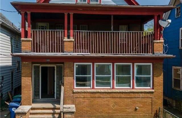 1348 Pierce Avenue - 1348 Pierce Avenue, Niagara Falls, NY 14301 1348 Pierce Avenue - 1348 Pierce Avenue, Niagara Falls, NY 14301