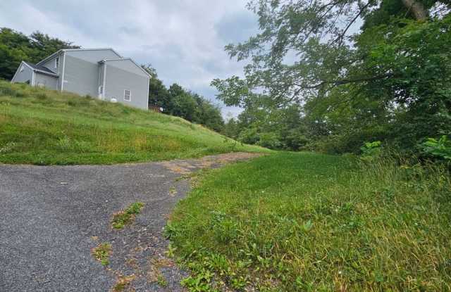721 MT. TABOR ROAD GARDNERS, PA 17324 Gallery 1