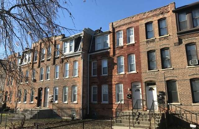 10512 S MARYLAND Avenue - 10512 South Maryland Avenue, Chicago, IL 60628