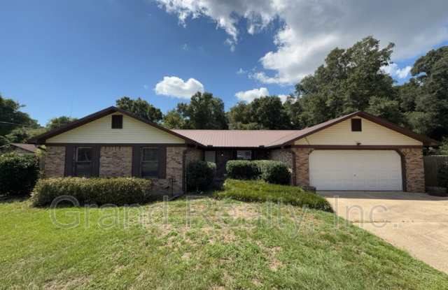 5621 Lia Drive photos photos