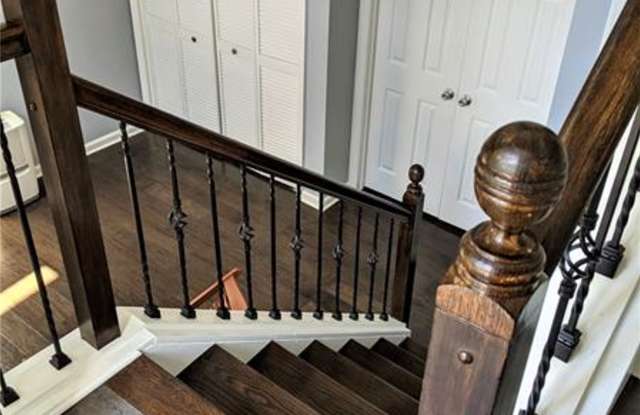 2276 Goodwood Boulevard SE Gallery 4