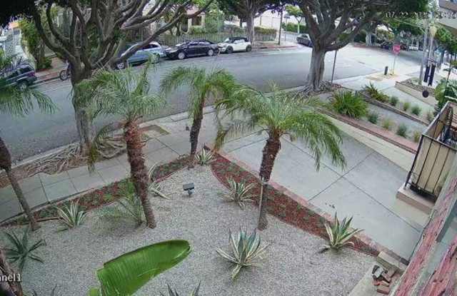 2803 Arizona Avenue photos photos
