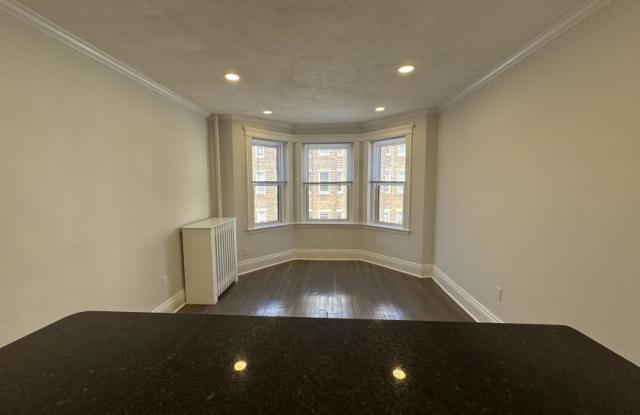 107 Queensberry St. photos photos