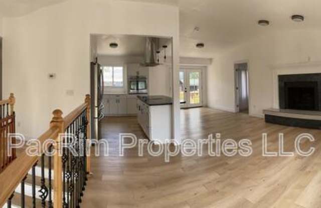 9021 Lance Circle #B - 9021 Lance Circle, Anchorage, AK 99502