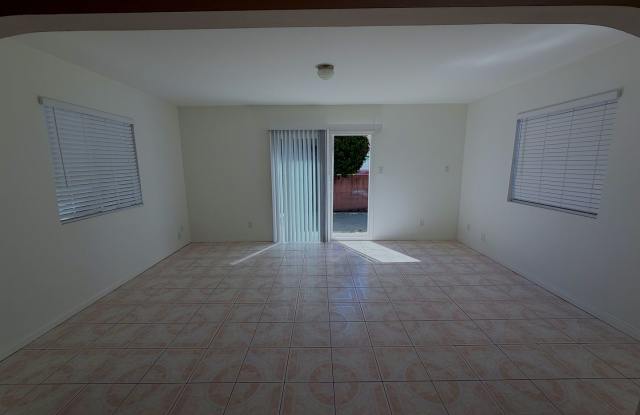 GORGEOUS 4BED/2BTH SINGLE FAMILY HOME IN QUIET AREA OF GRANADA HILLS Gallery 4