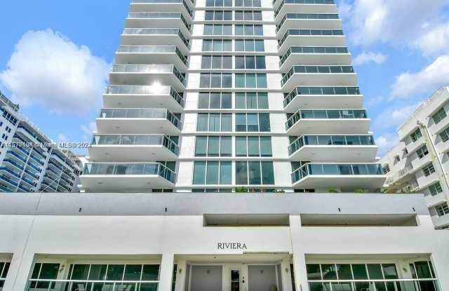 2401 Collins Ave photos photos