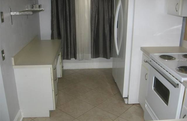 5920 Bayside Key Drive Gallery 2