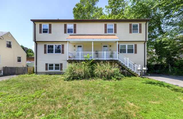 364 Peck Avenue photos photos