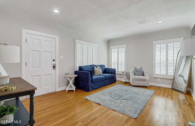 3511 MURRAY Place Gallery 3