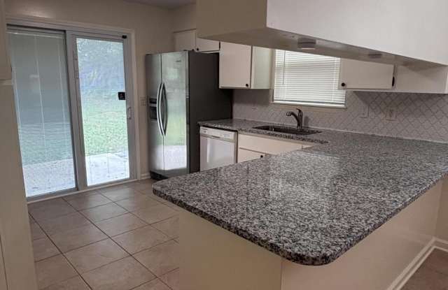 2744 CAVENDER Court Gallery 2