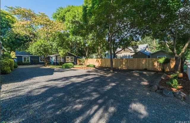 Great Home Close to All - 925 Pomona Avenue, Chico, CA 95928