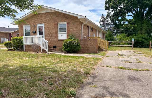 3123 Fairbrook Drive Gallery 2